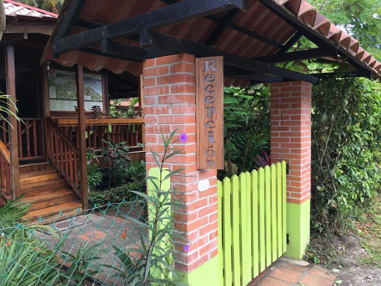 Hotel Escape Caribeno à Puerto Viejo de Talamanca Extérieur photo
